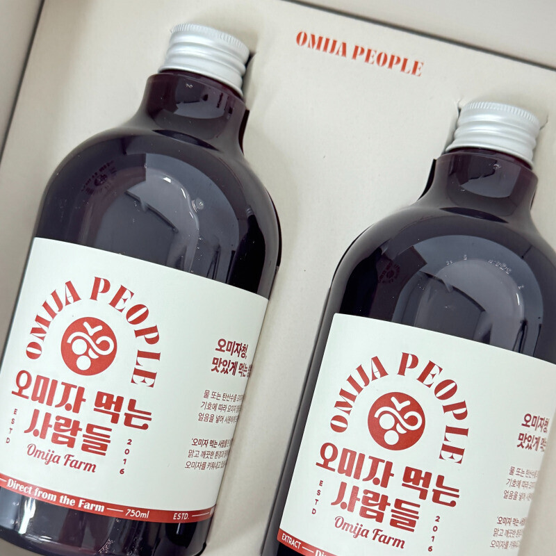 오미자 먹는 사람들,오미자 먹는 사람들 - 양구 오미자청 750ml * 2병 선물세트